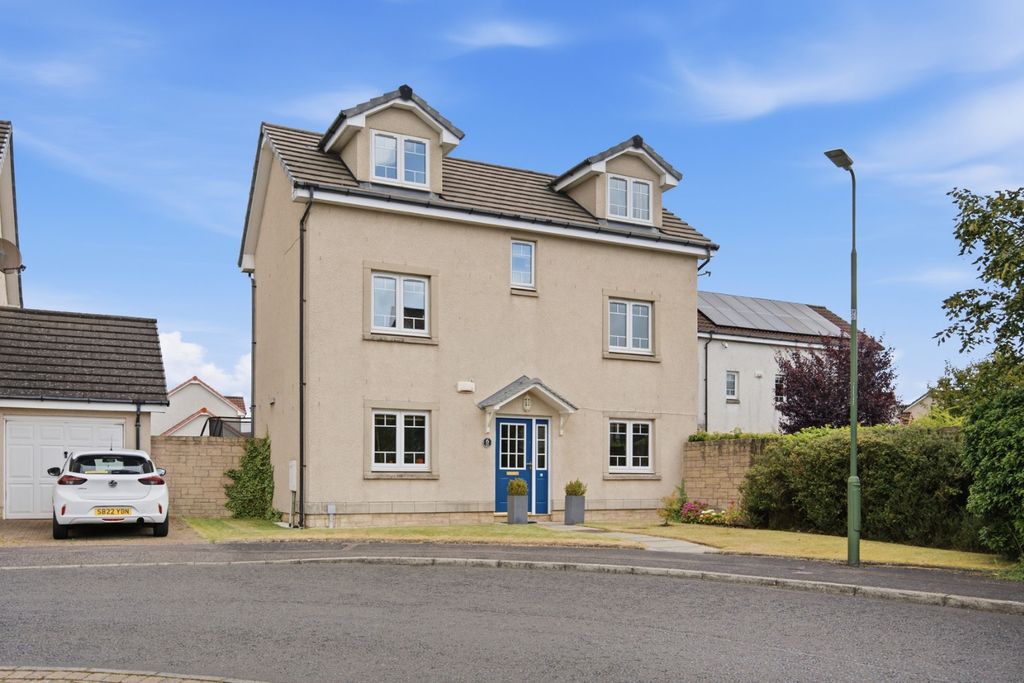 Property photo 1 of 37 5342442