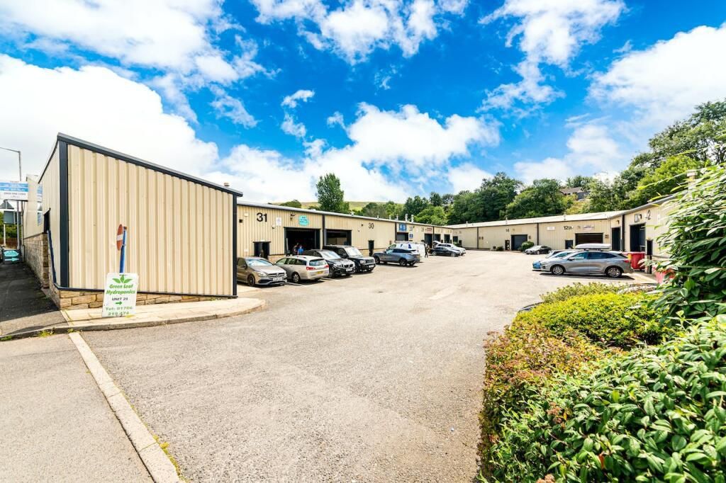 Property photo 2 of 5 4