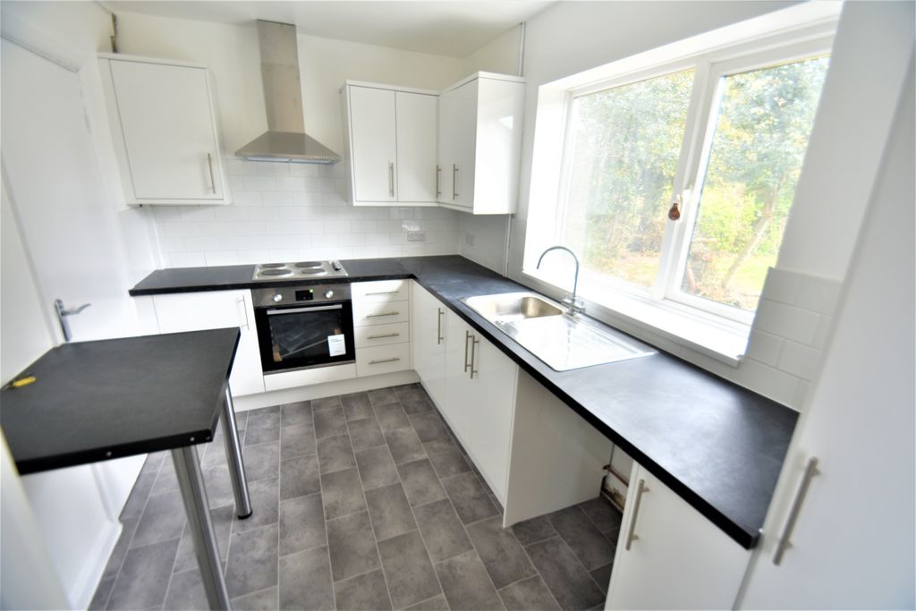 Property photo 3 of 13 Photo 03