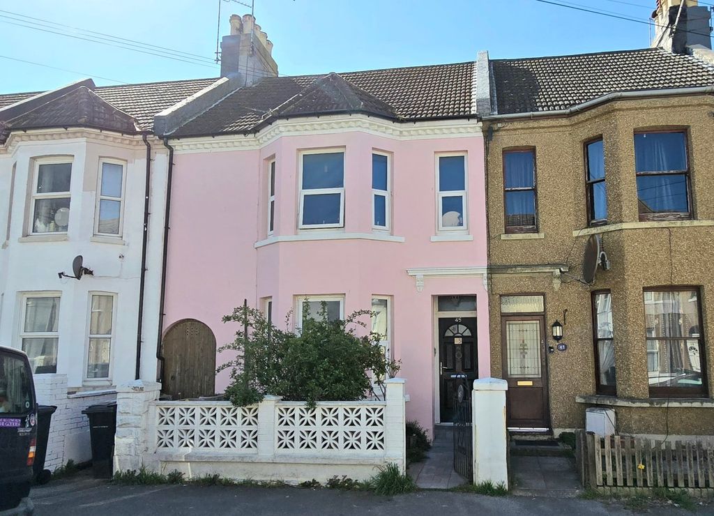 Property photo 1 of 21