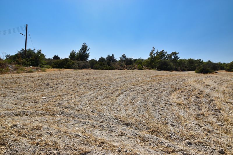 Property photo 3 of 5 Plot