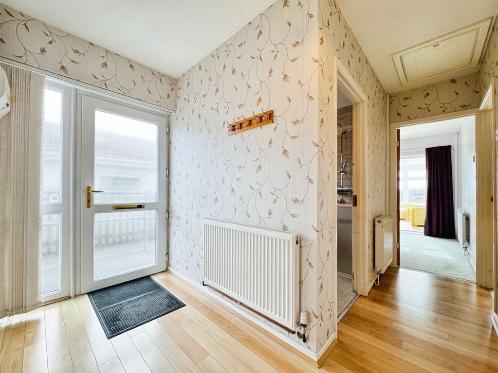Property photo 2 of 25 4021825