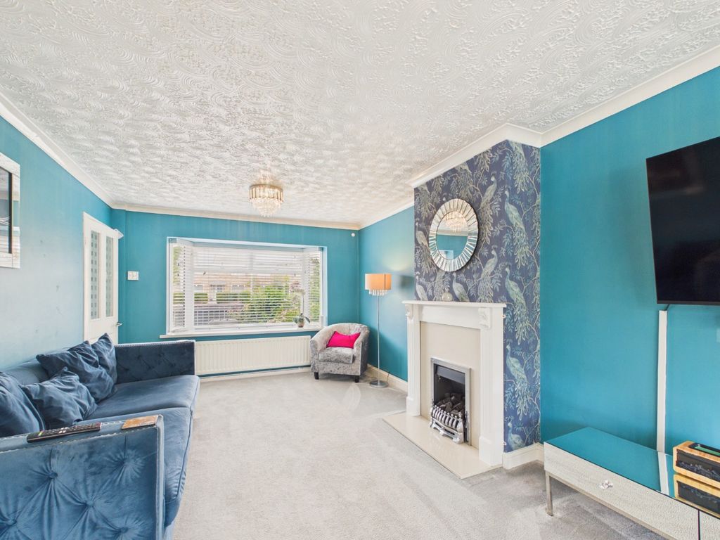 Property photo 2 of 19 5313045