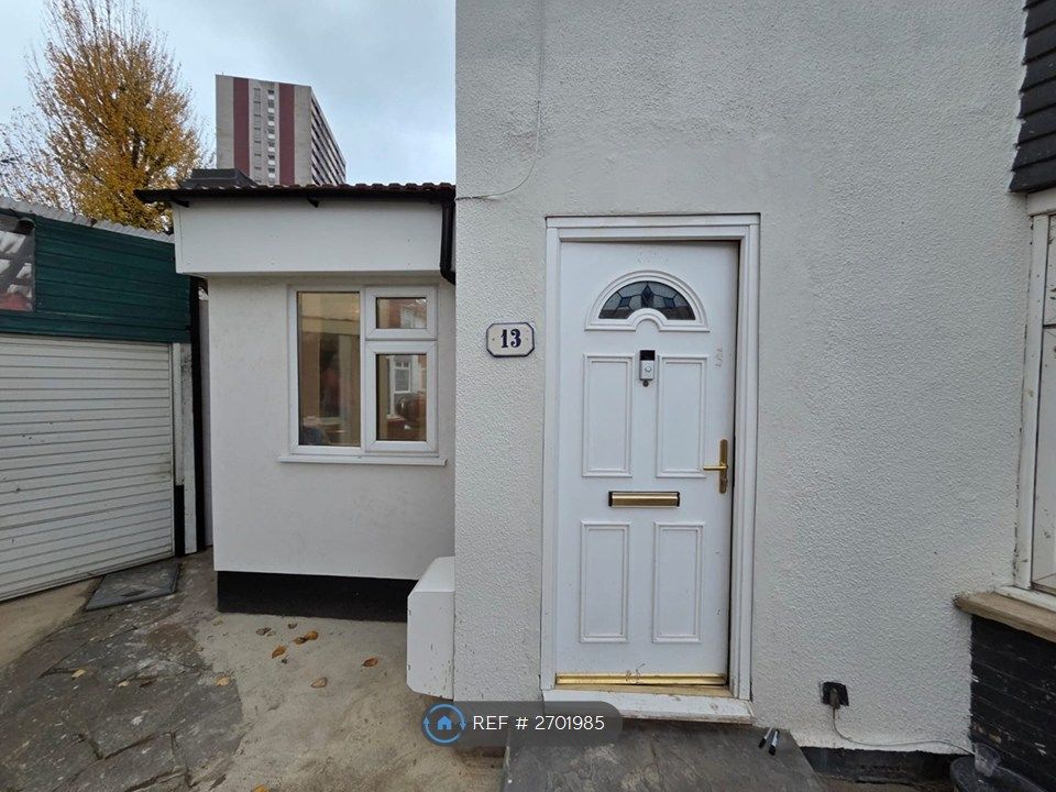 Property photo 1 of 13 F