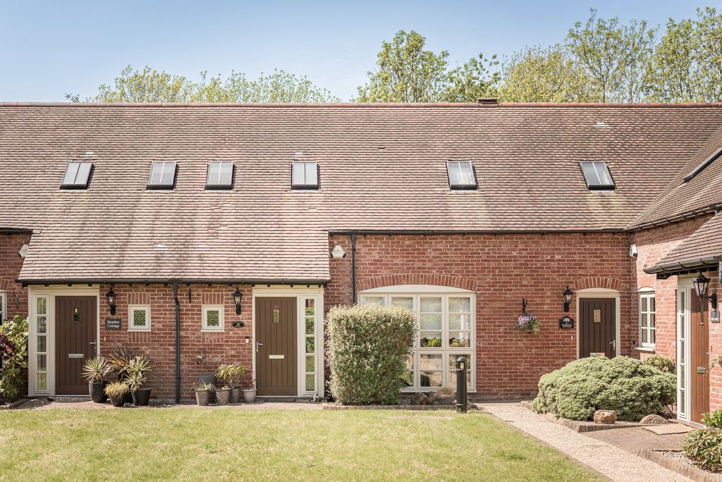 Property photo 2 of 22