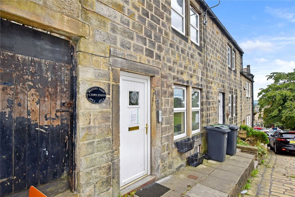 Property photo 1 of 14 Picture No. 19