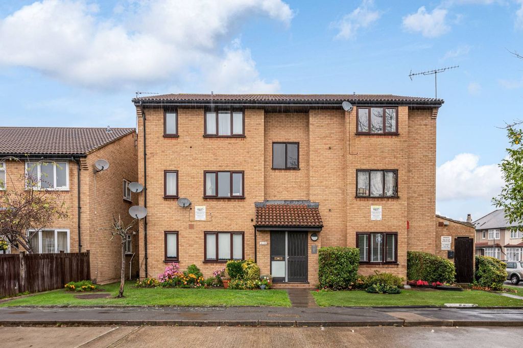 Property photo 2 of 7