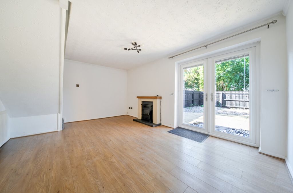 Property photo 2 of 10 1520934-6-1A09F6743c575