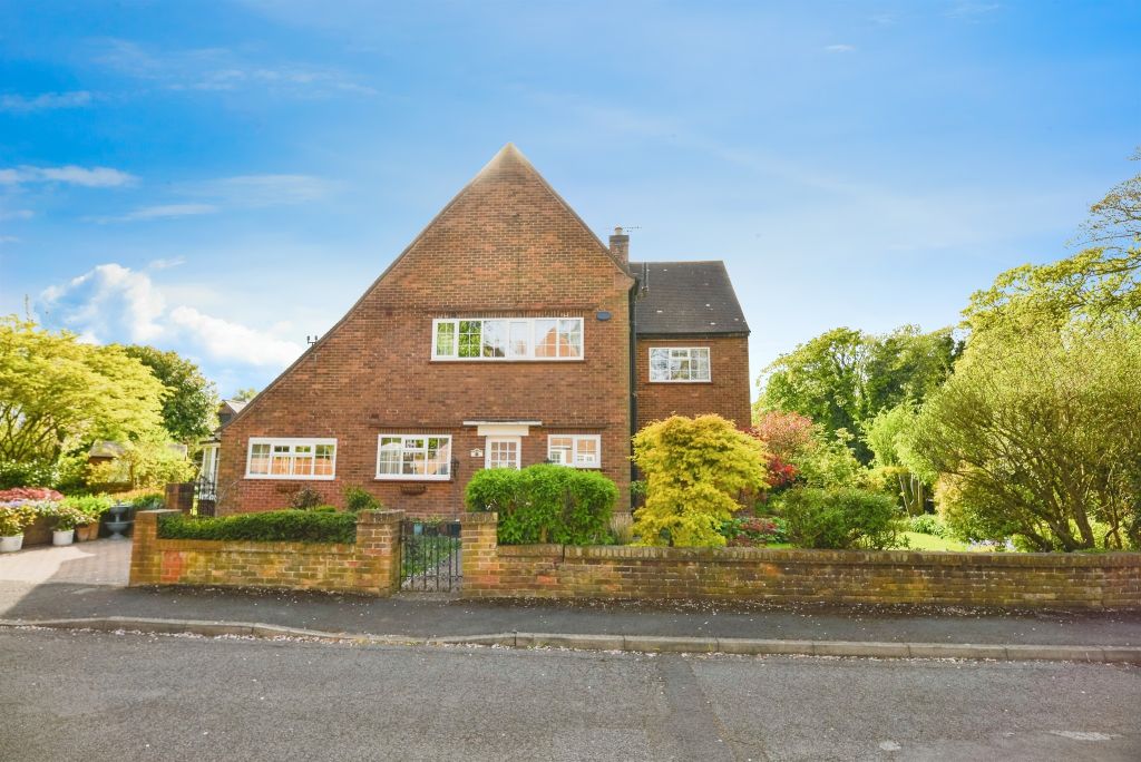 Property photo 2 of 19