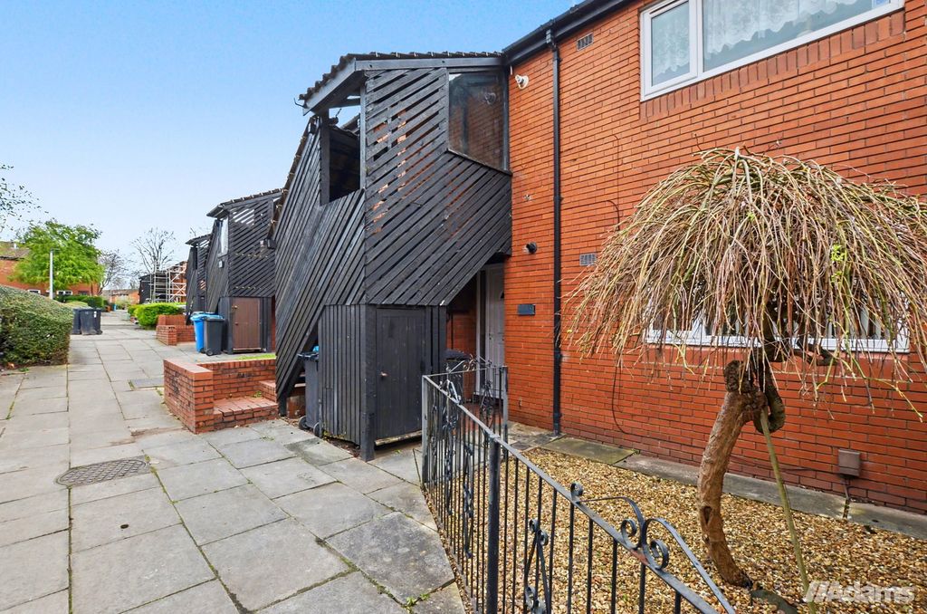 Property photo 2 of 2