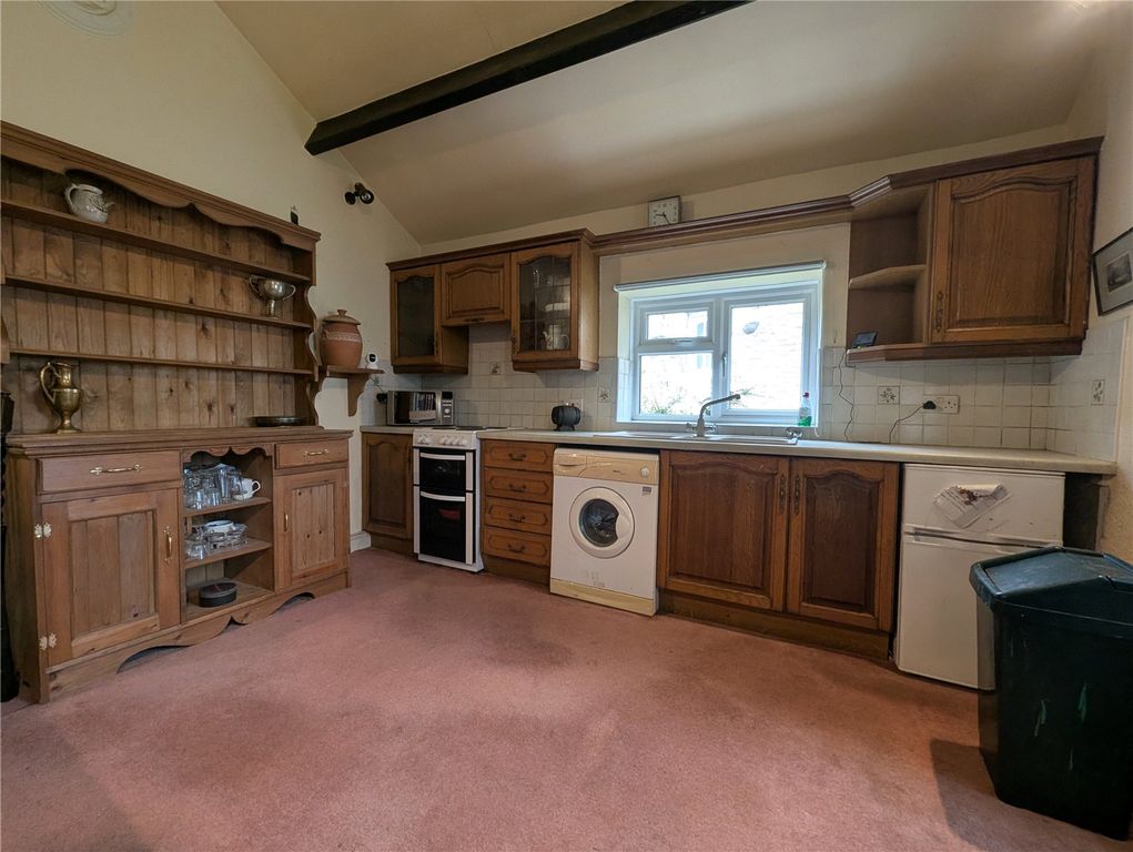 Property photo 3 of 5 Picture No. 07