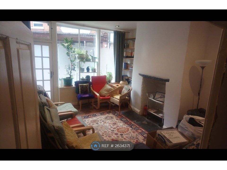 Property photo 3 of 8 Ground Floor Office
