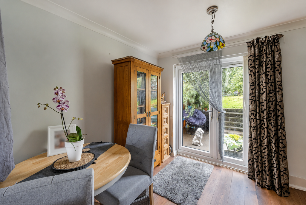 Property photo 2 of 22