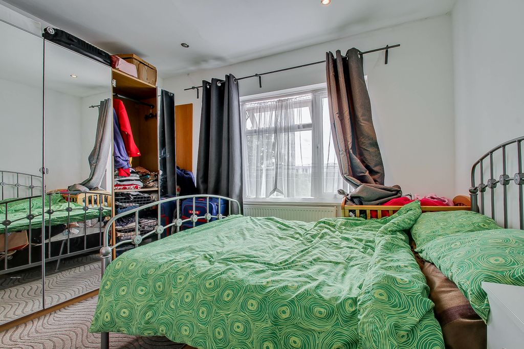 Additional image 8 of 6 bed end terrace house for saleNorthwood Gardens, Greenford UB6