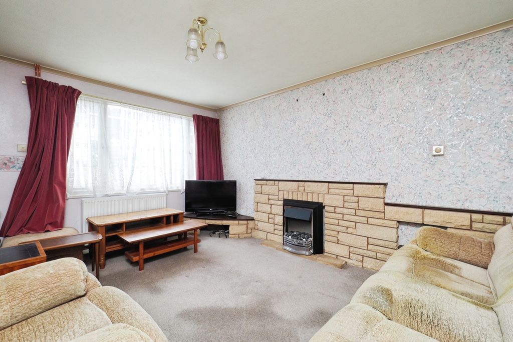 Property photo 3 of 19 Pbox-Img.Jpg