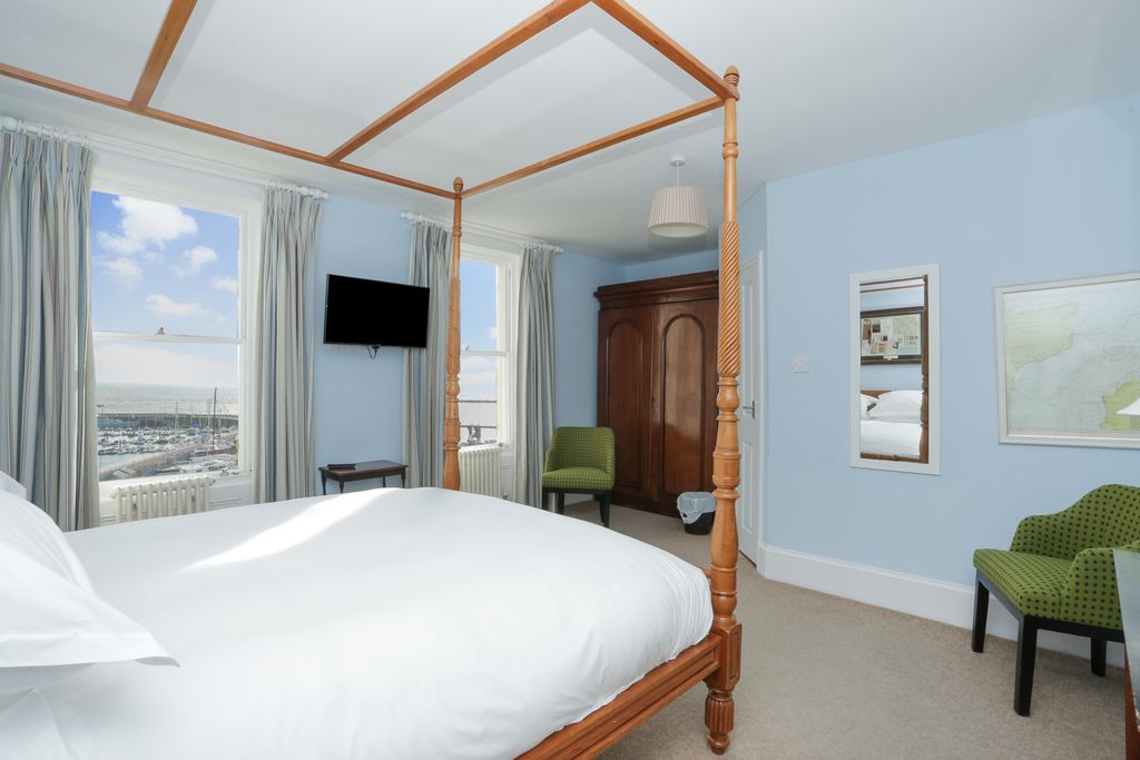Additional image 12 of 6 bed terraced house for saleNelson Crescent, Ramsgate CT11