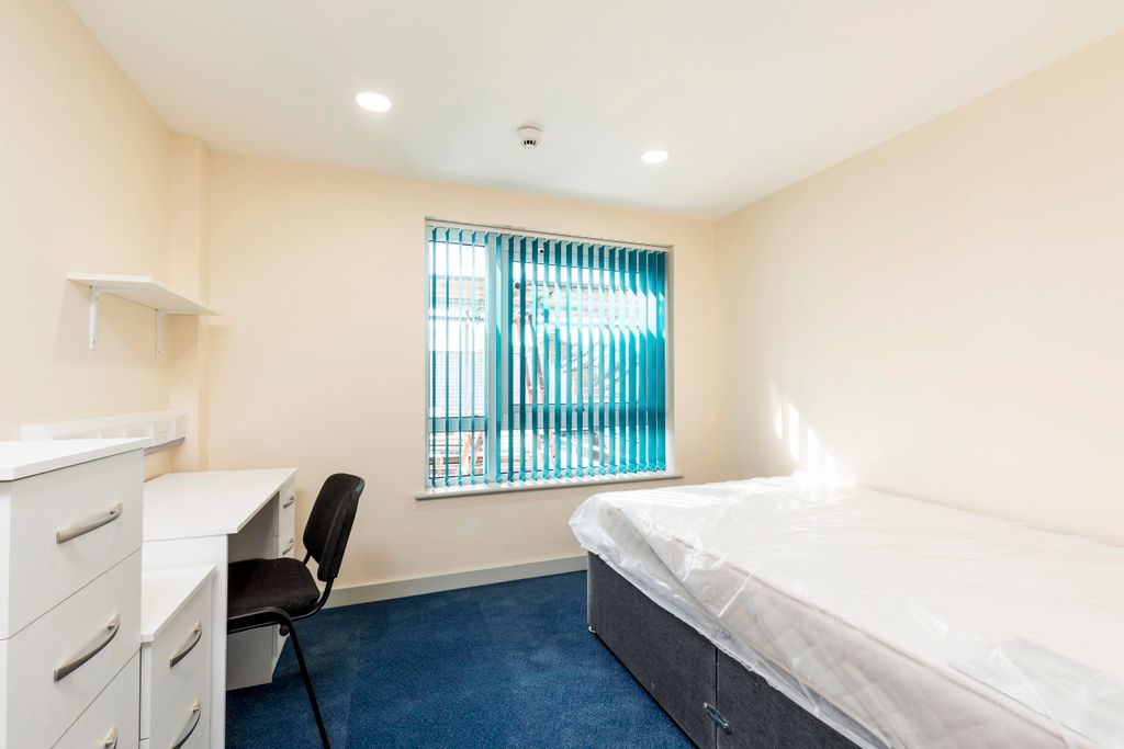 Property photo 3 of 4