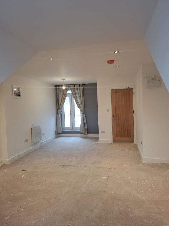 Property photo 2 of 10 Gallery
