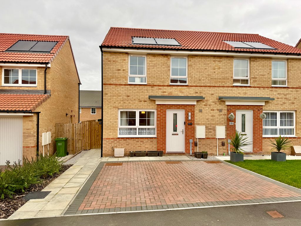 Property photo 1 of 16 External