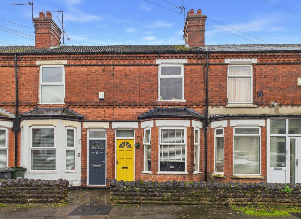 Property photo 1 of 15 Front