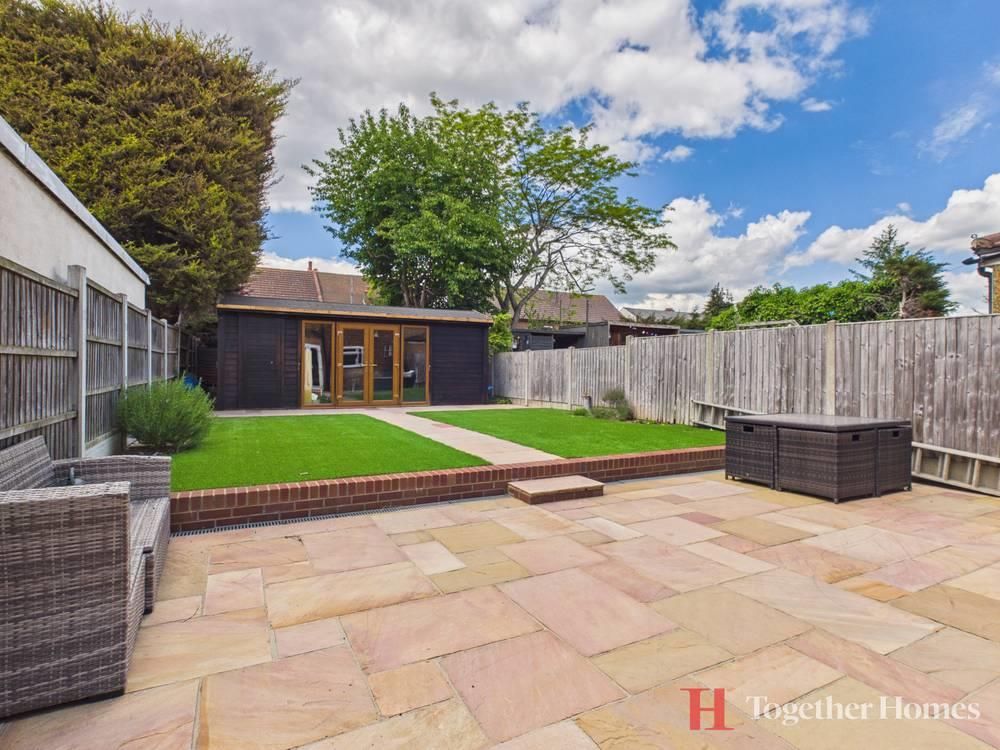 Property photo 1 of 16 Garden