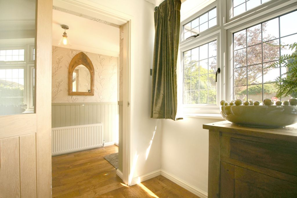 Property photo 3 of 26 Img_5690-Img_5692