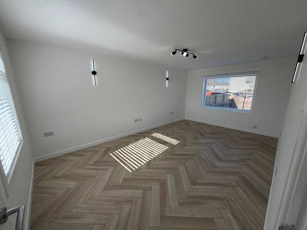 Property photo 2 of 14 Photo 2