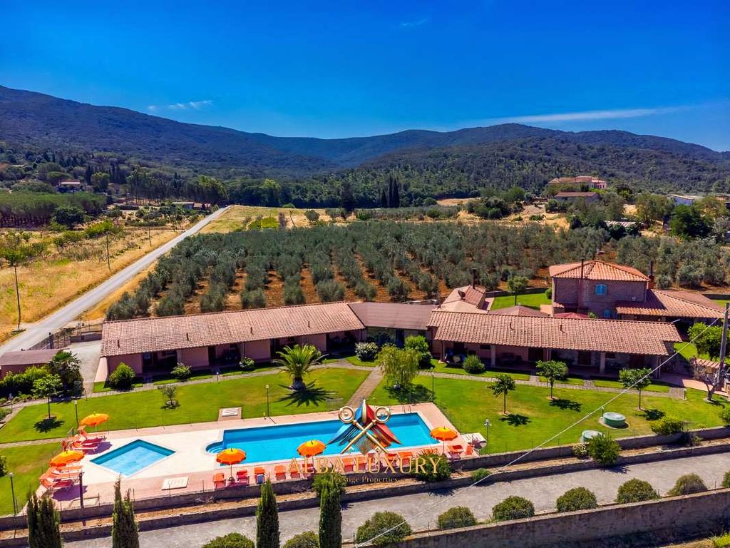 Property photo 1 of 30