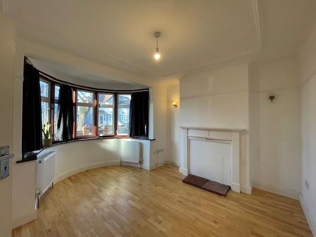 Property photo 3 of 14 Reception