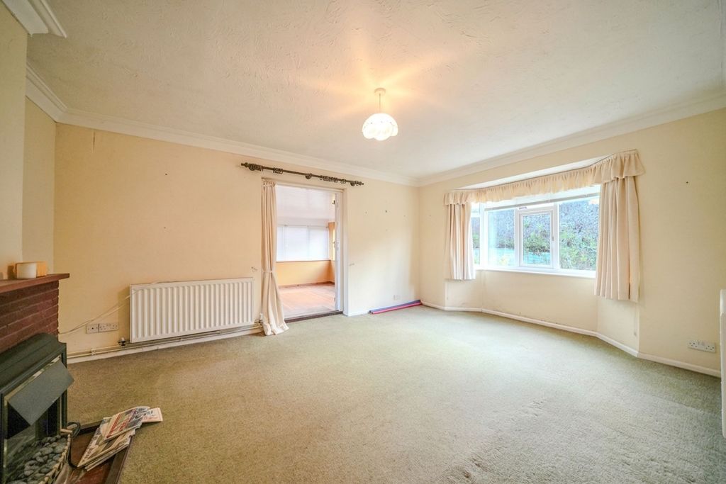 Property photo 3 of 30