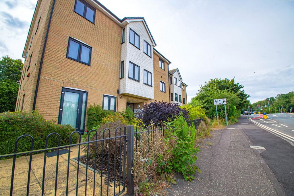 Property photo 1 of 19 Picture No. 26