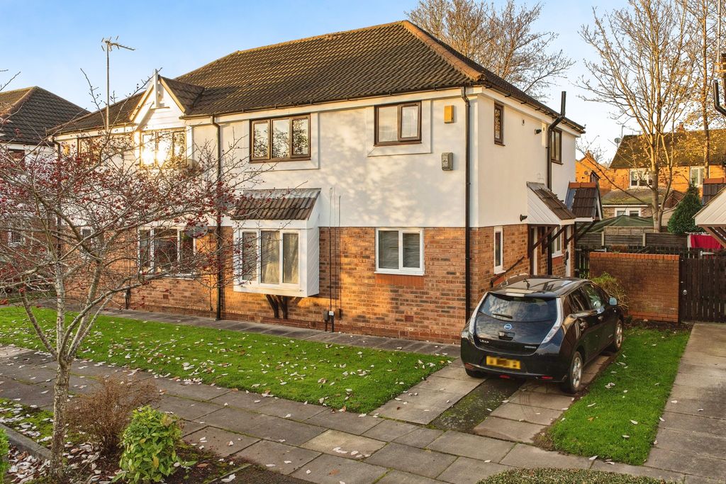 Property photo 3 of 15