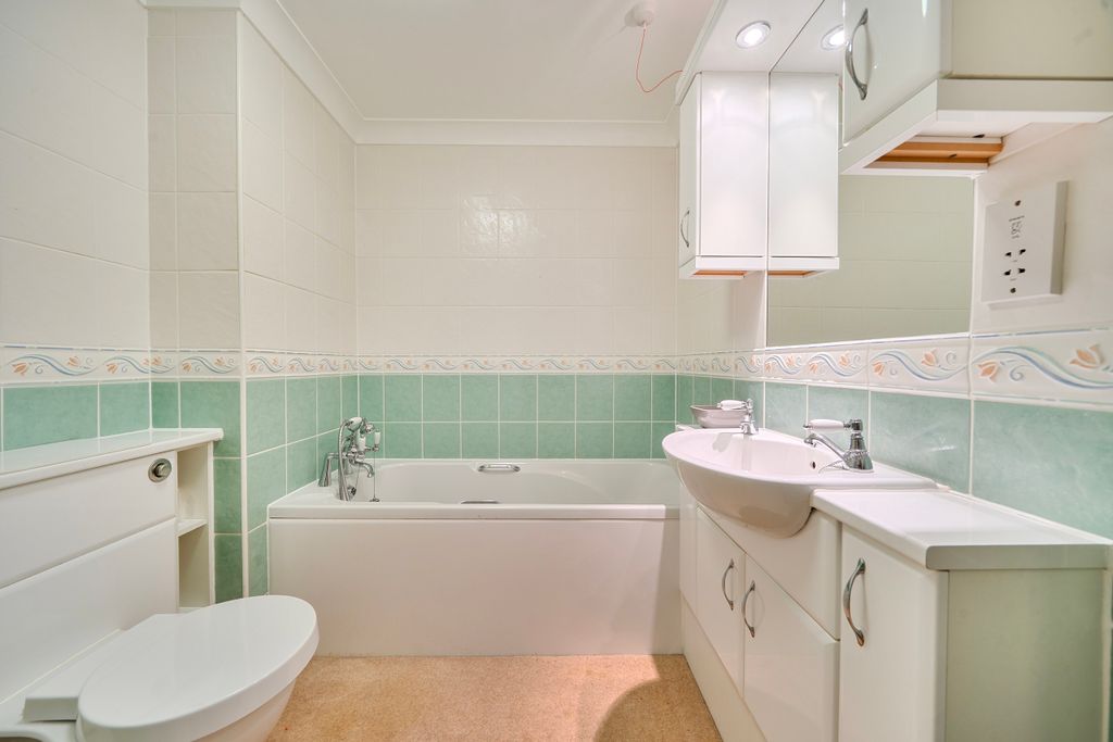 Additional image 18 of 2 bed flat for salePegasus Court, Taunton TA1