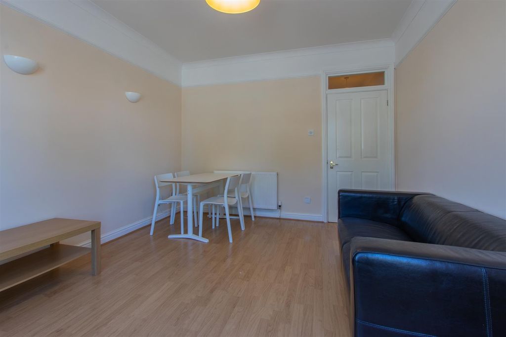Property photo 3 of 10 George Court 2-2.Jpg