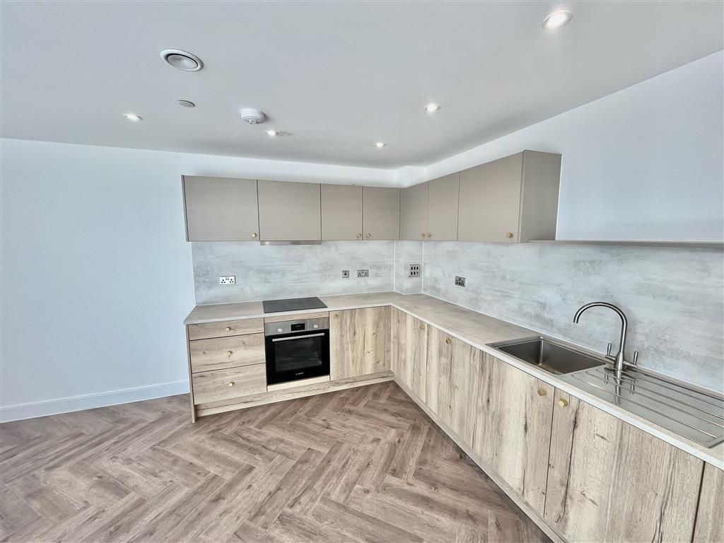 Property photo 2 of 15 Image