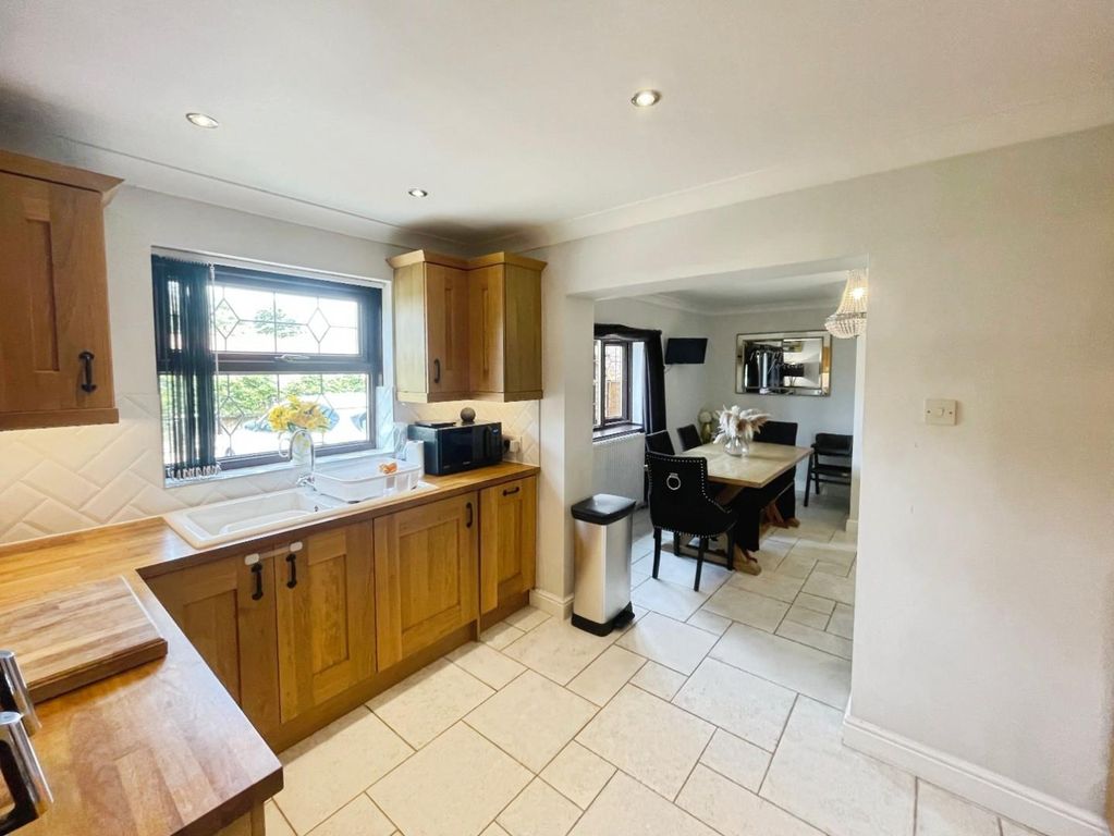Property photo 3 of 16 569c4Fae-Img_0419.Jpeg