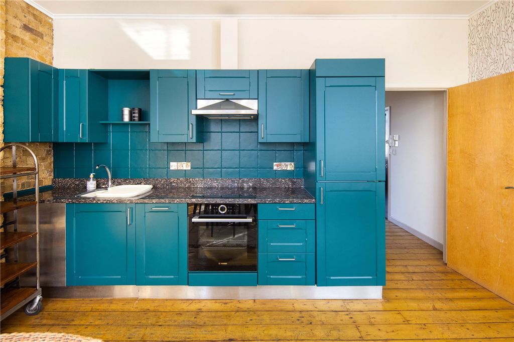 Property photo 3 of 16 Reception Kitchen