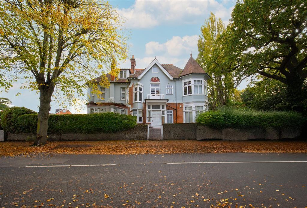 Property photo 1 of 8 On79_Kg_Mu6Cedlvg9Ziuw.Jpg