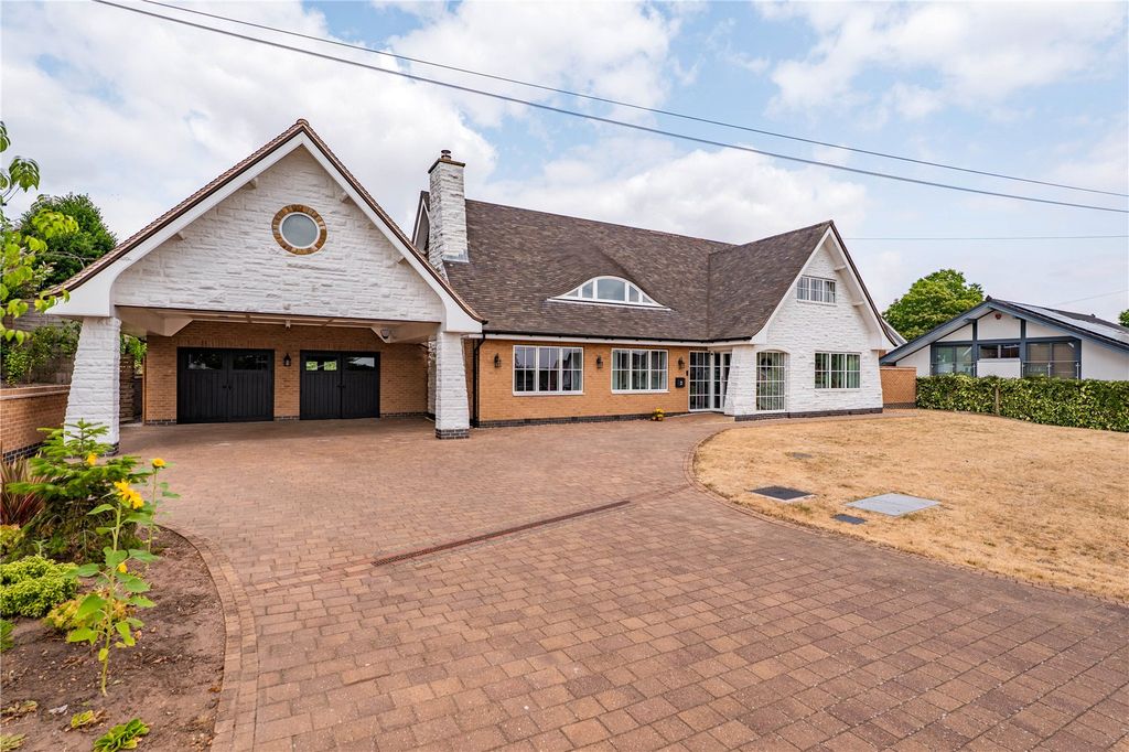 Property photo 1 of 49 Picture No. 76