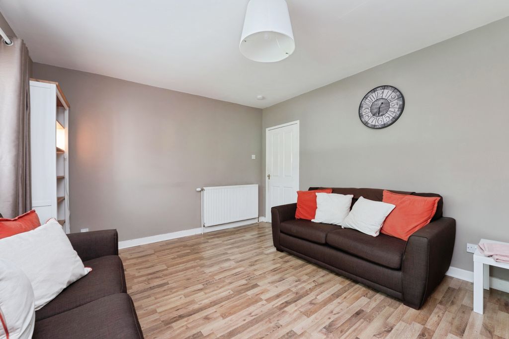 Property photo 3 of 15 Living Room