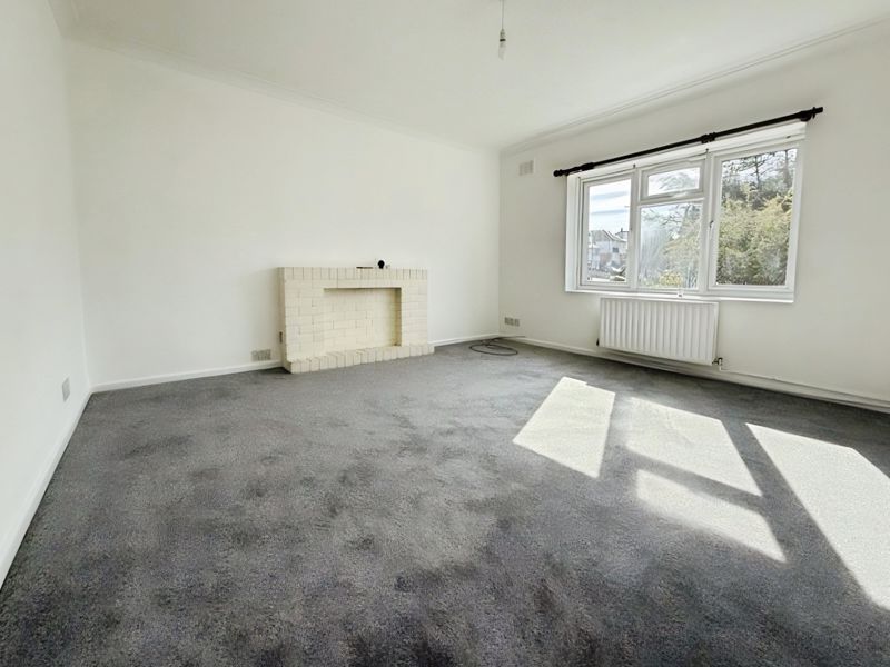 Property photo 3 of 7 Photo 13