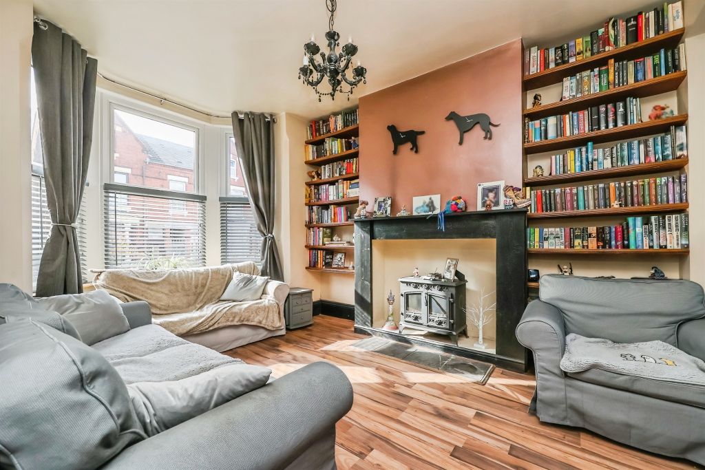 Property photo 3 of 27