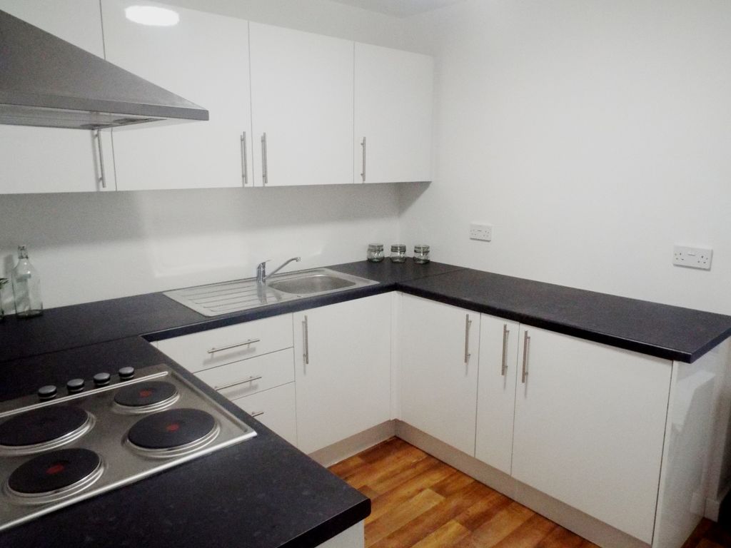 Property photo 2 of 8