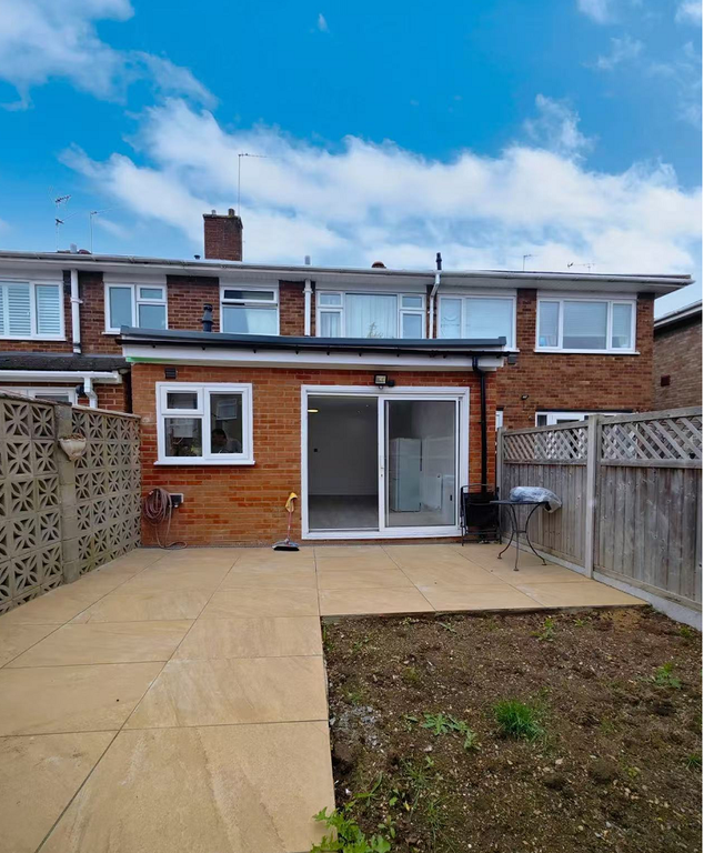 Property photo 3 of 23