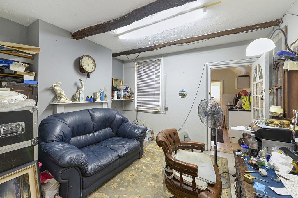 Property photo 2 of 16 25Commercial04.Jpg