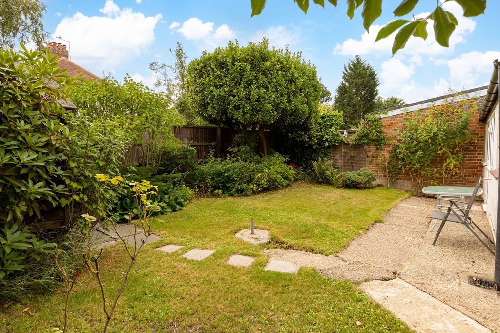 Property photo 3 of 20