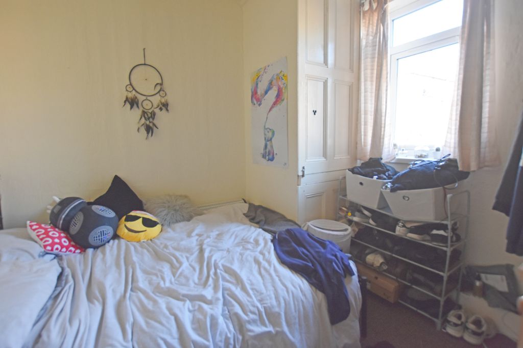 Property photo 3 of 4