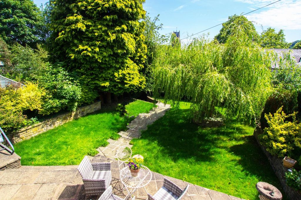 Property photo 2 of 14 Oldfield Avenue (15).Jpg