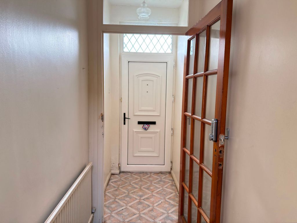 Property photo 2 of 24