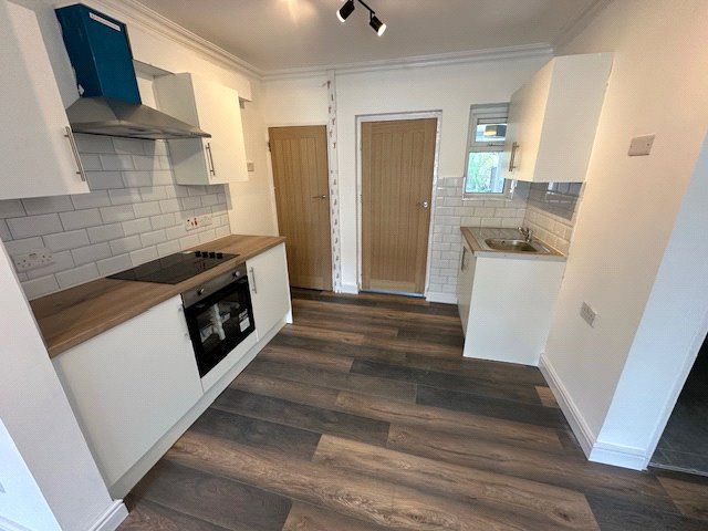 Property photo 3 of 13 Picture No. 02